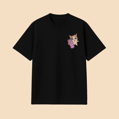 Camiseta Gatinho(a) segurando energetico
